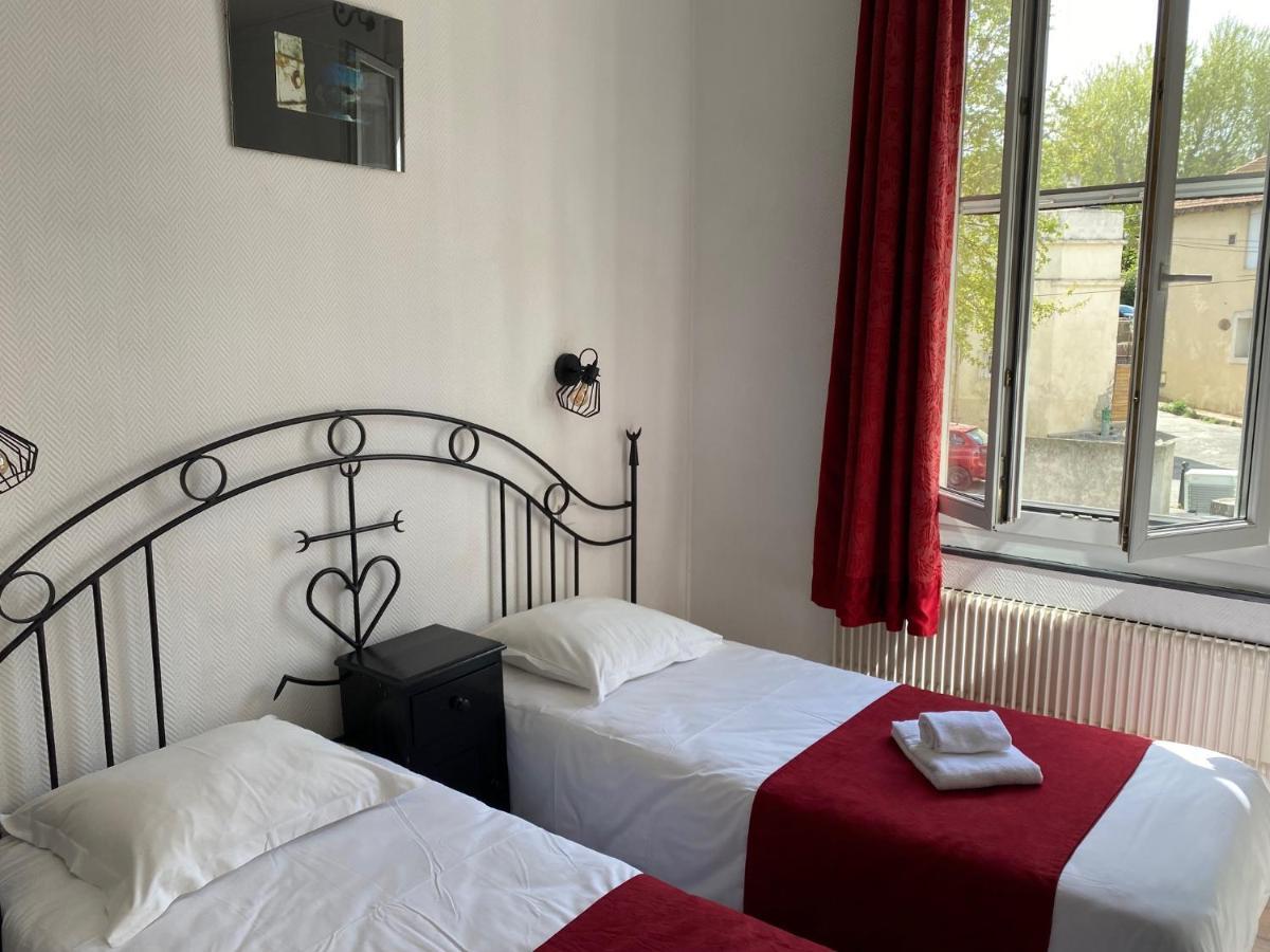 Hostellerie De La Source Arles Zewnętrze zdjęcie