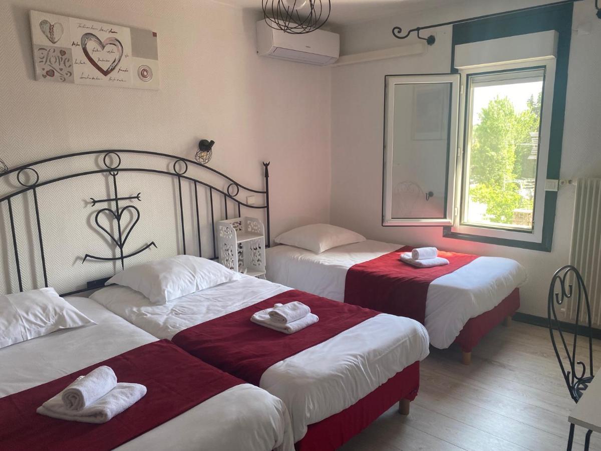 Hostellerie De La Source Arles Zewnętrze zdjęcie
